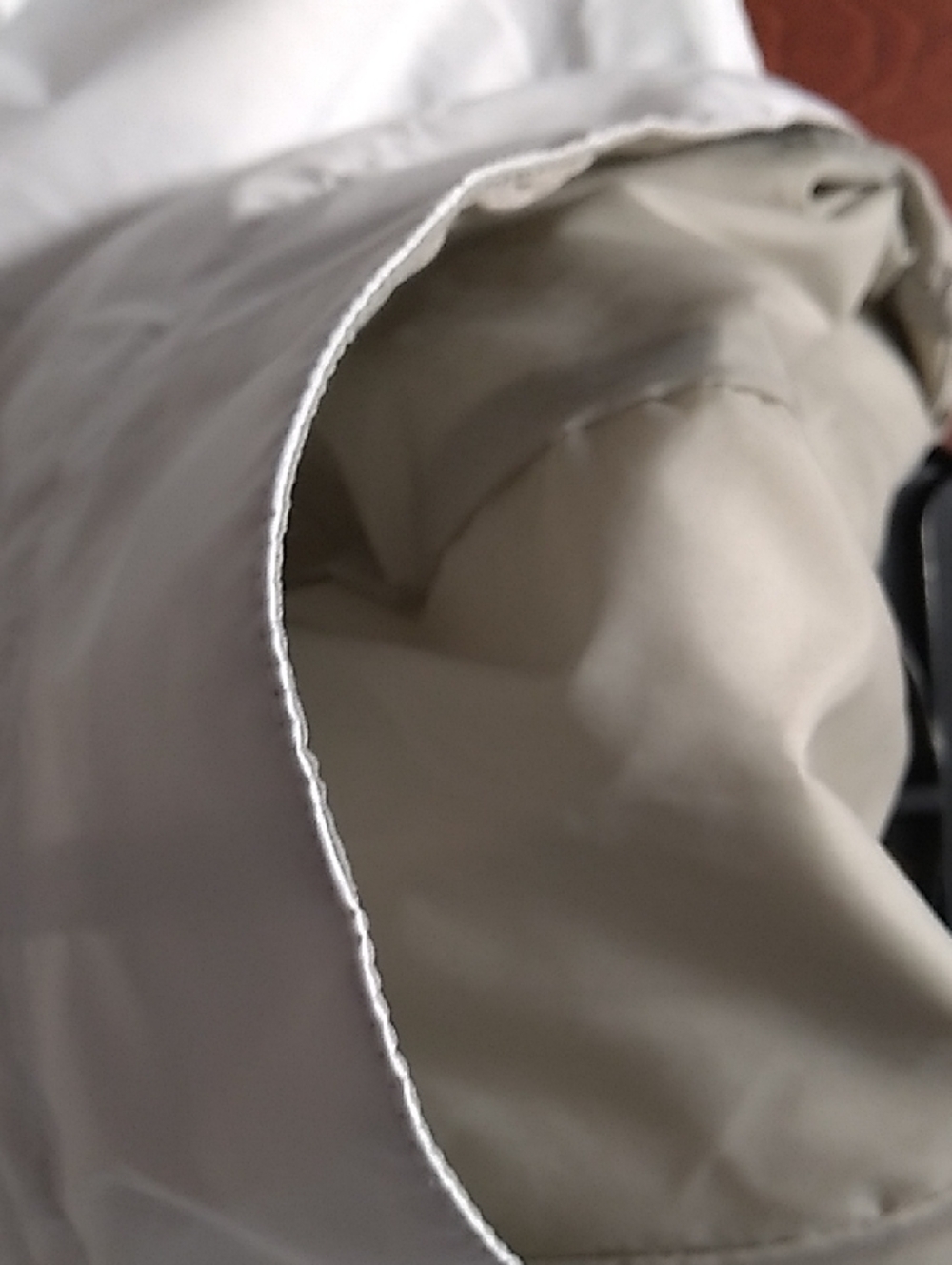 Columbia Women's White And Flint Gray Waterproof Outdoor Jacket - Picture 10 of 11